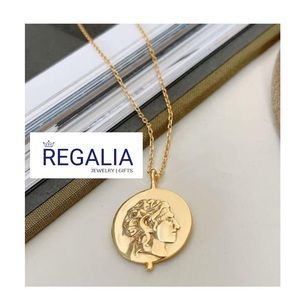 ✨18k Gold Vermeil .925 Italian
Sterling Silver Roman Medallion
Necklace🤩TRENDY